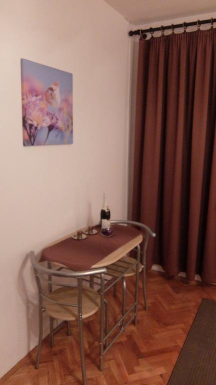 Apartment Rendulic Rakovica Δωμάτιο φωτογραφία