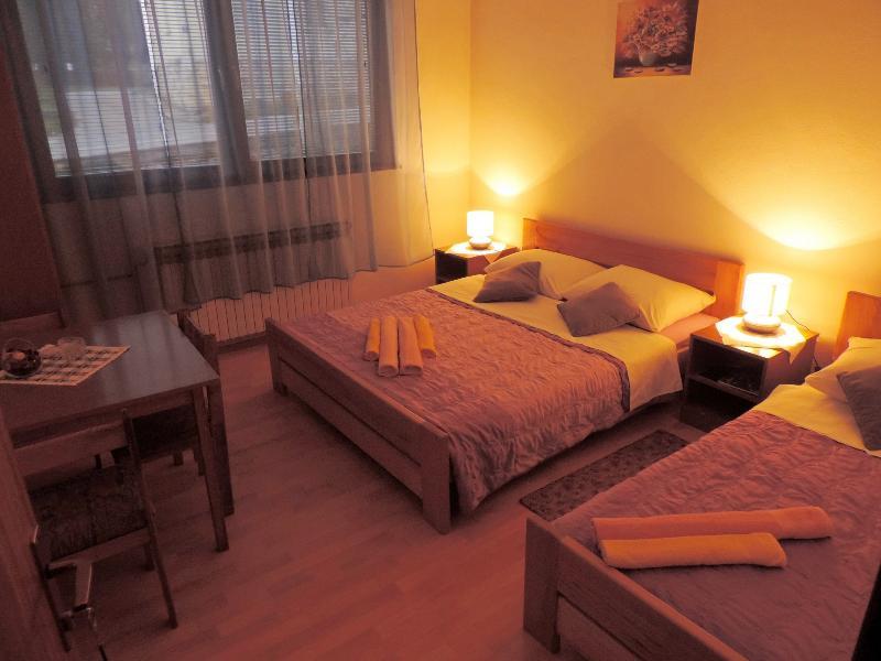 Apartment Rendulic Rakovica Εξωτερικό φωτογραφία